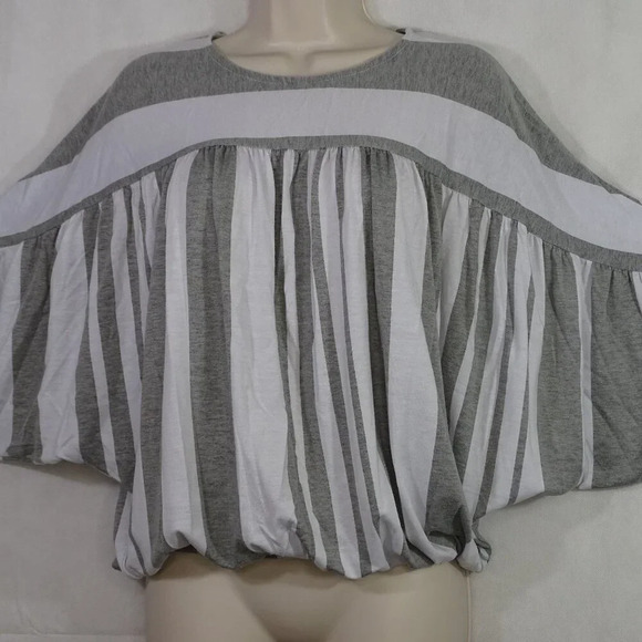 Time And Tru Striped Gray White Batwing Dolman Sleeve Knit Top Women Size S - Picture 7 of 8